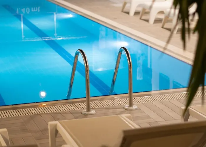 Opera Suites Apart Hotel