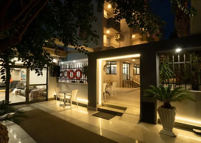 Opera Suites Apart Hotel